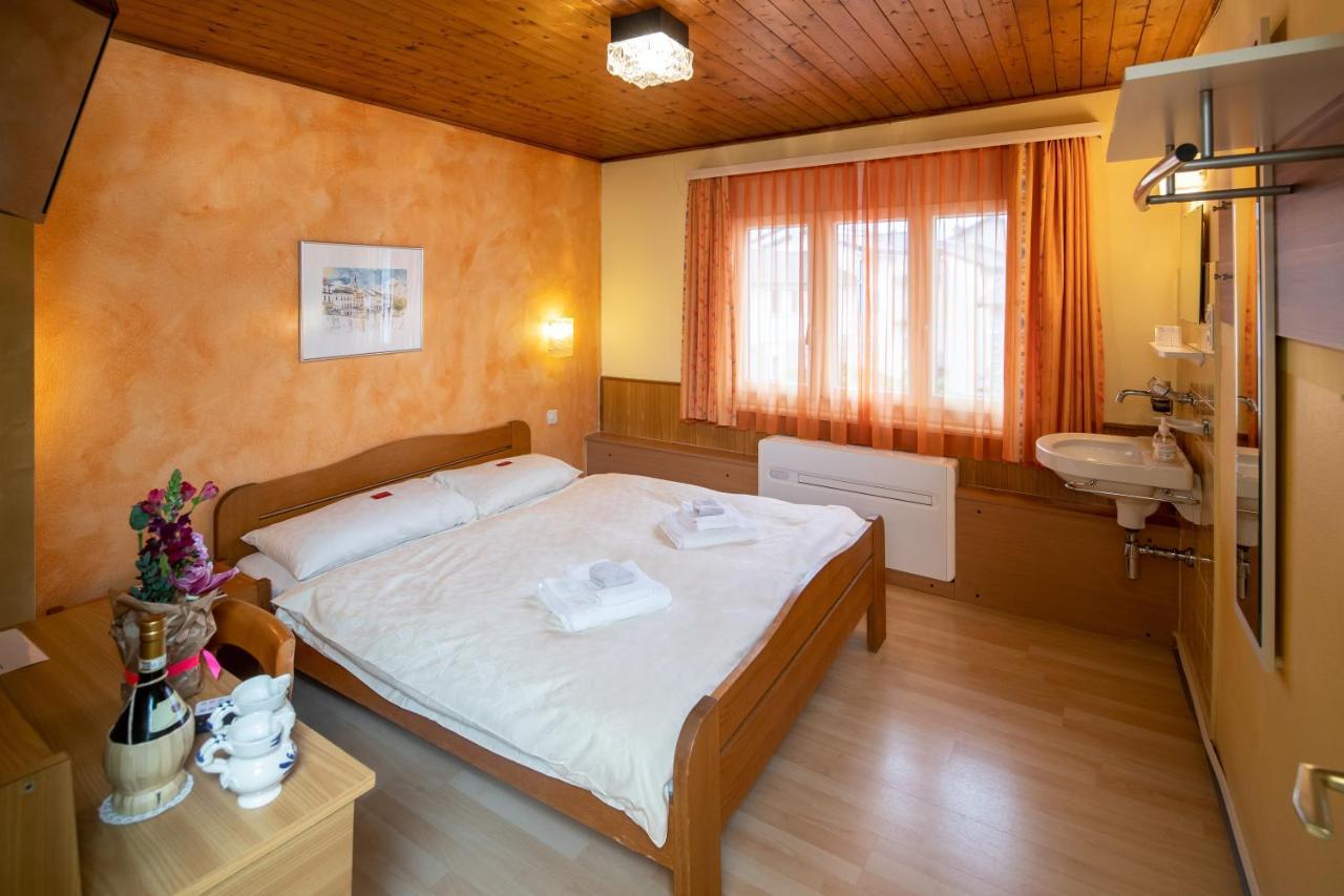 Albergo Pensione San Giorgio Losone Luaran gambar